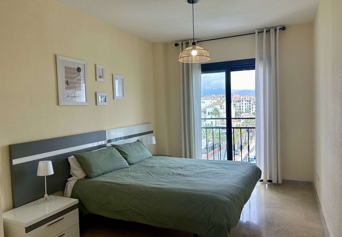 Ferienwohnung in Manilva - Marina Real 2105