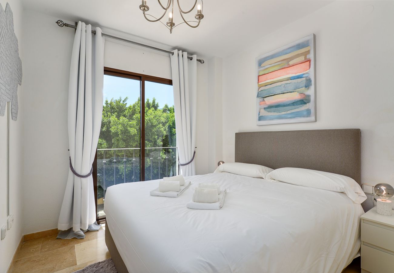 Ferienwohnung in Manilva - Marina Duquesa 2419 Seafront residence