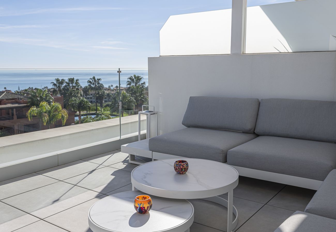 Ferienwohnung in Casares - Luxury Penthouse with Seaview 5010